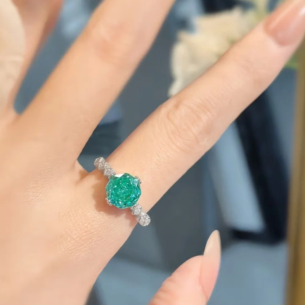 NEW Beautiful Green Moissanite Crystal Gemstone Silver CZ Ring - Adjustable Size